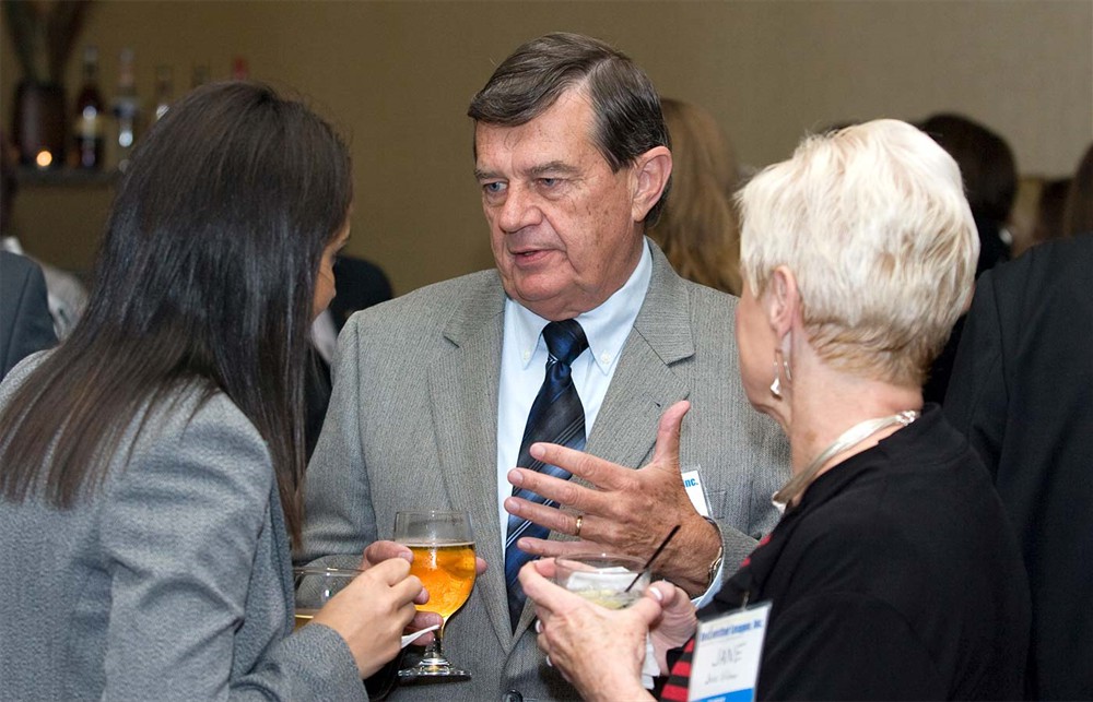 Jerry Widman (center) and wife Jane (right) with Vendormate’s Sezin Miller (left).