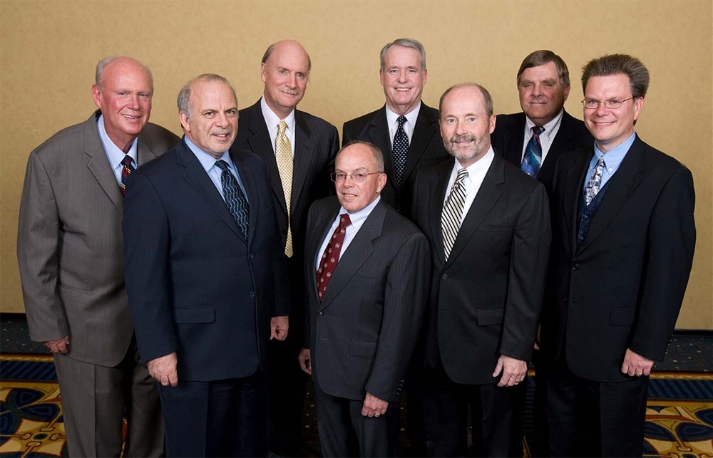 Bellwether League Inc.’s Founding Board 2007-2010  •  Back row (left to right): Tom Hughes, Dick Perrin, Secretary John Gaida and Jim Dickow.  •  Front row (left to right): Founding Treasurer Pat Carroll, Founding Secretary Bud Bowen, Co-Founder and Chairman Jamie Kowalski and Co-Founder and Executive Director Rick Barlow.
