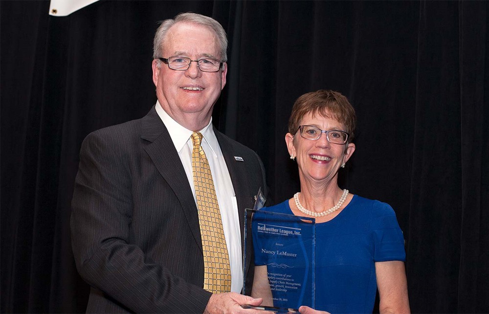 Bellwether League Inc. Chairman John Gaida with BJC Health Care’s Nancy LeMaster (Bellwether Class of 2015).