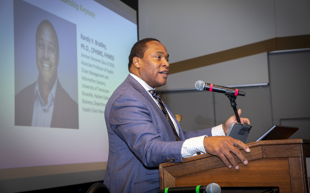 Randy Bradley, Ph.D., Ammer Honoree Class of 2020, gives the keynote address