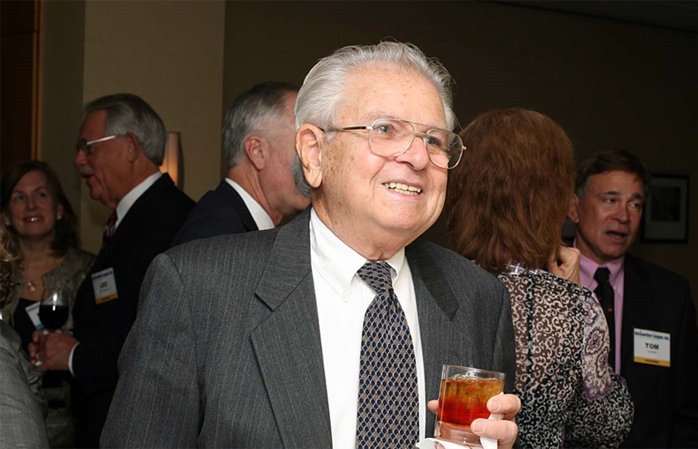 Bellwether League Inc. Honoree Class of 2008 Inductee Alex J. Vallas enjoys the VIP reception