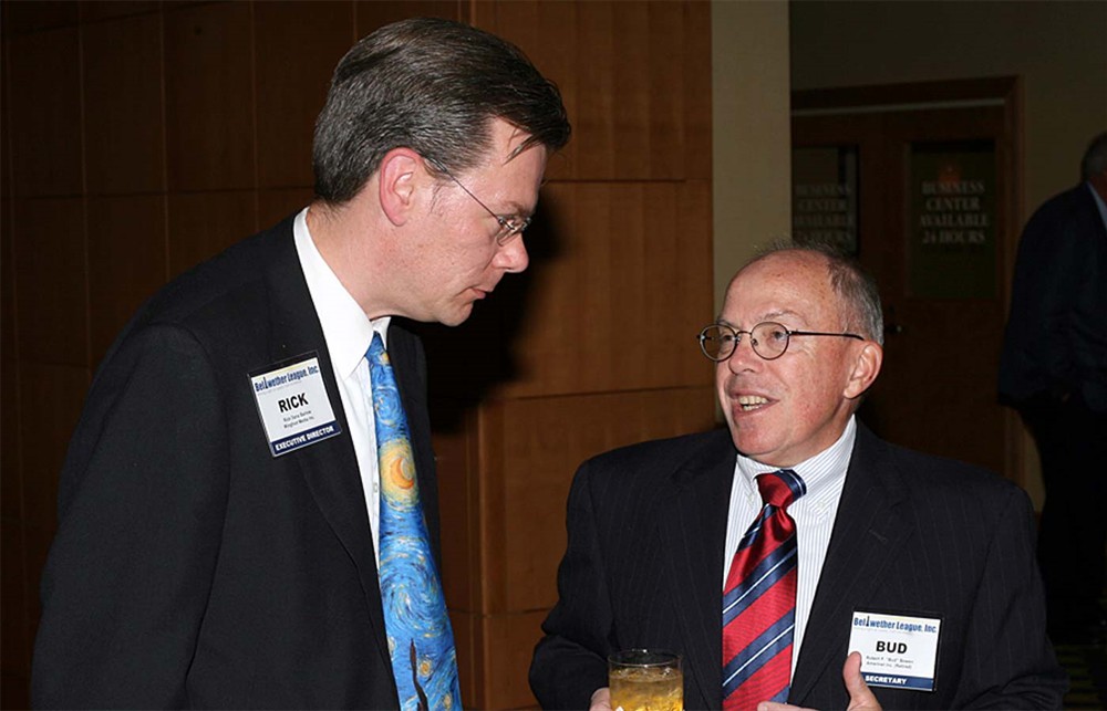Bellwether League Executive Director Rick Dana Barlow (left) confers with Secretary Bud Bowen.