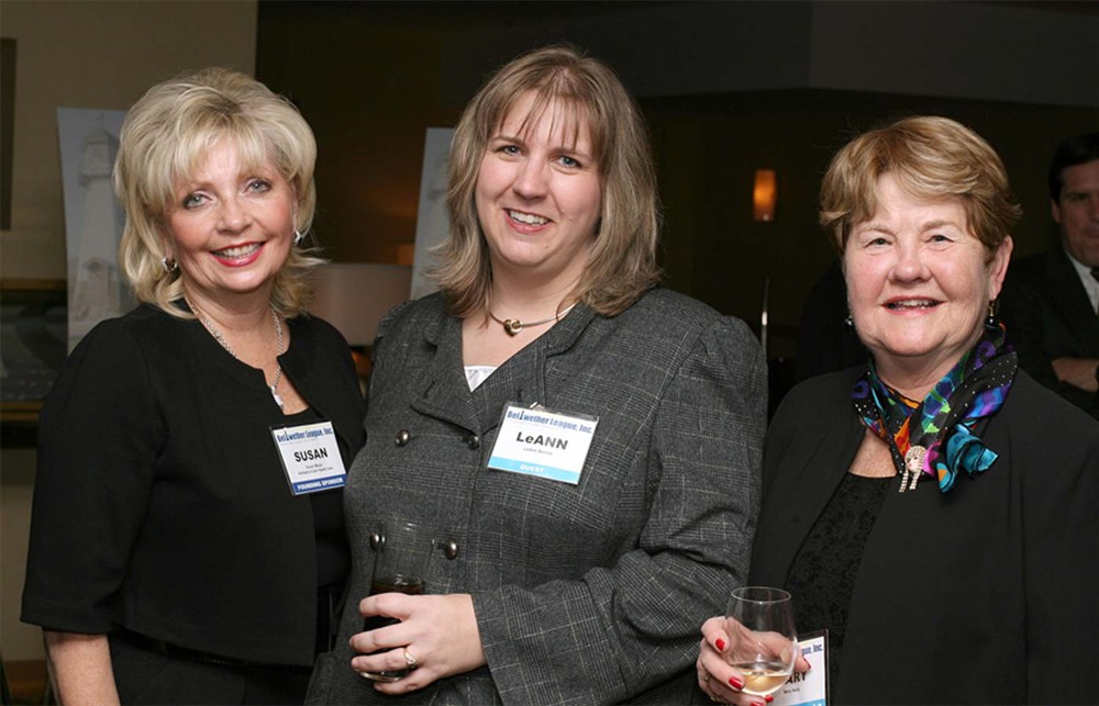 Kimberly-Clark Health Care's Susan Meyer (left); Wingfoot Media's LeAnn Barlow (center), wife of Bellwether League's Rick Dana Barlow; and Mary Kelly (right), wife of Inductee Thomas W. Kelly.